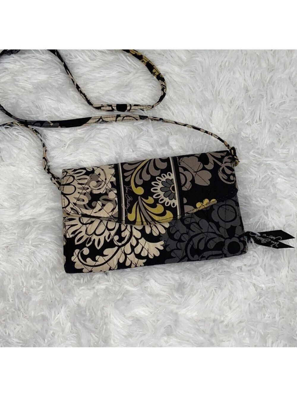 Vera Bradley quilted multicolor wallet crossbody
